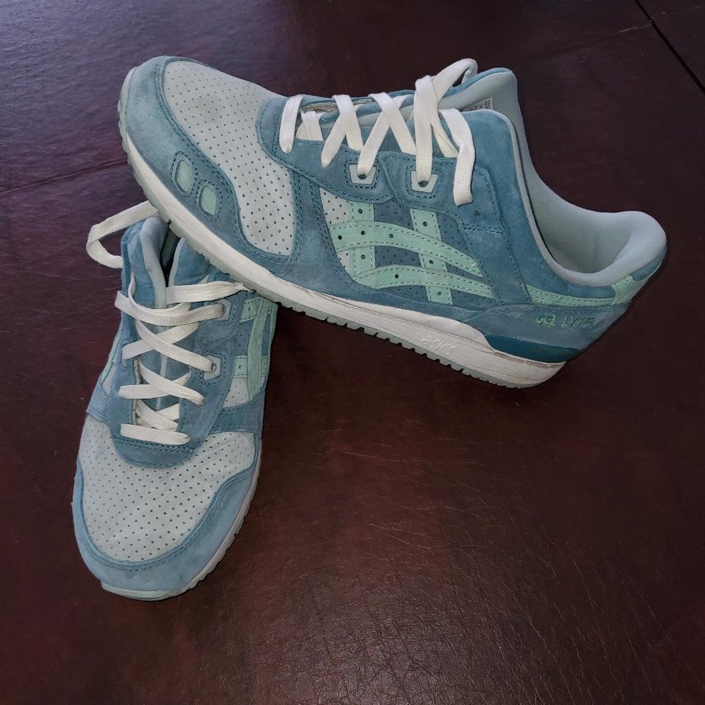 Asics Gel LYTE Size 10